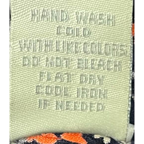 CHARLOTTE RUE HIGH-RISE SHORT LENGTH DRESSY SHORTS, WOMENS, S-NAVY-ORANGE PURPLE - Picture 11 of 11